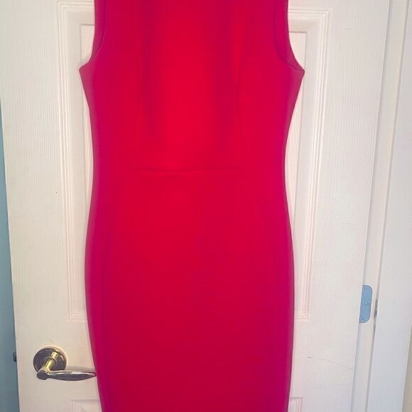 NWOT Calvin Klein Dark Pink Fitted Sleeveless Size 10 Dress - Picture 2 of 9